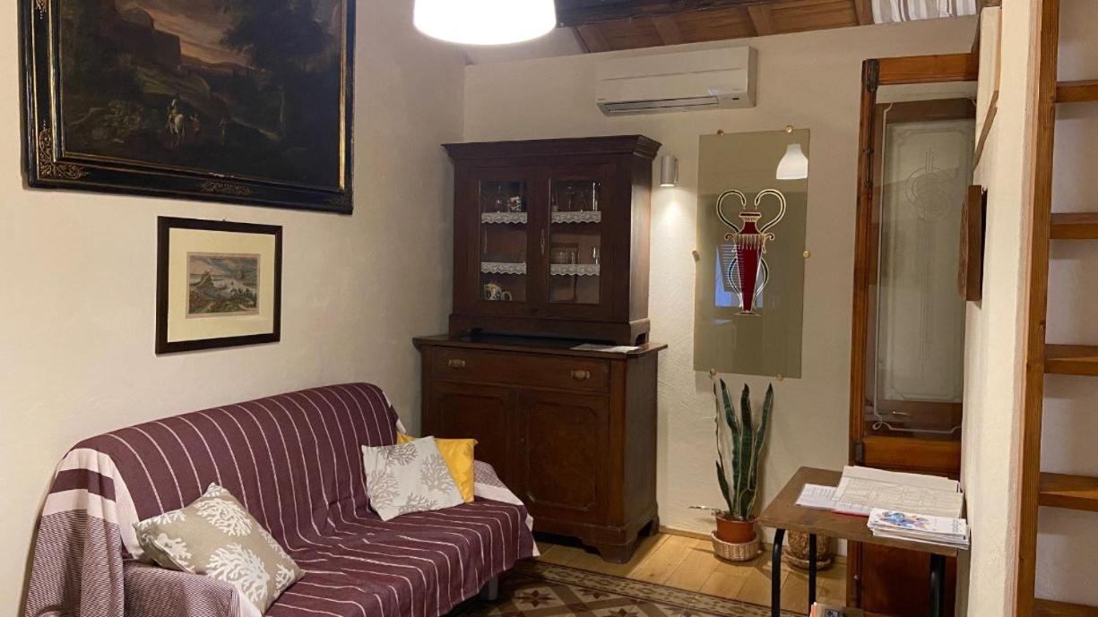 La Casa Di Alice Lägenhet La Spezia Exteriör bild