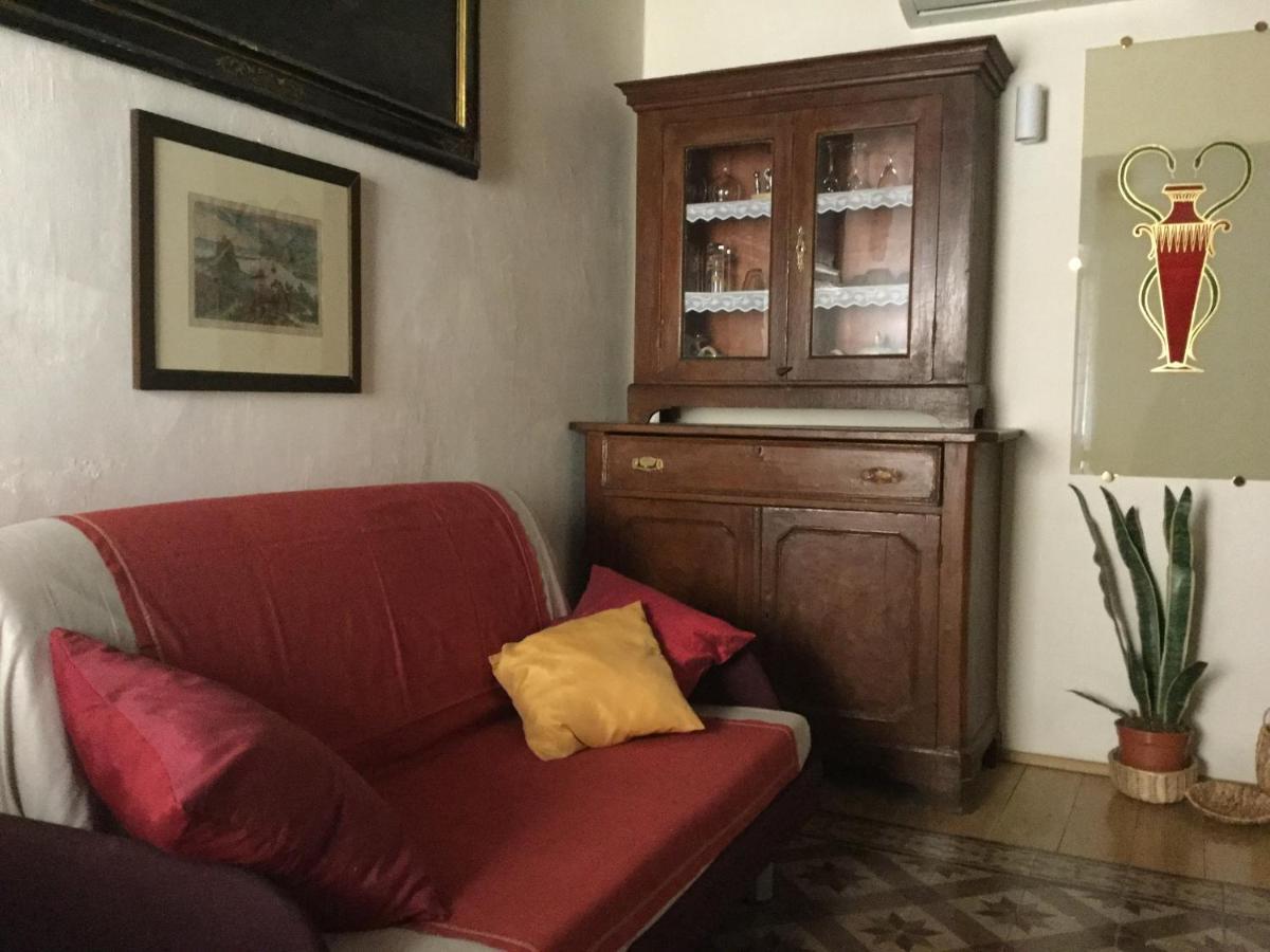 La Casa Di Alice Lägenhet La Spezia Exteriör bild
